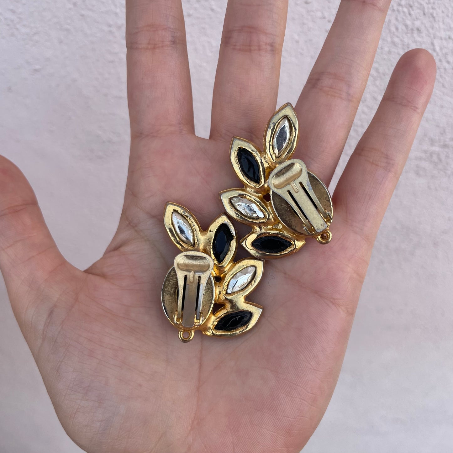 Orecchini pietre nere