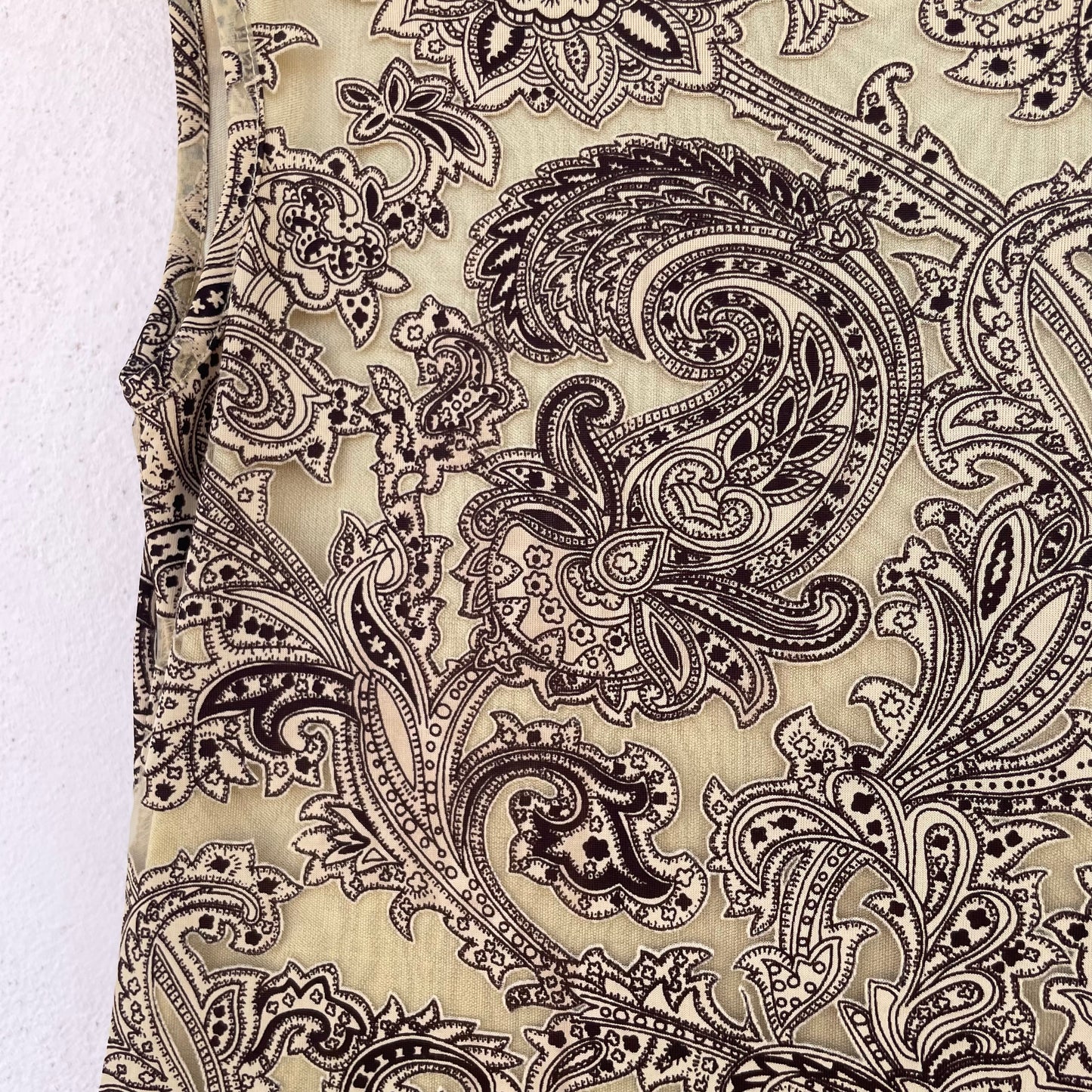 Abito paisley aderente