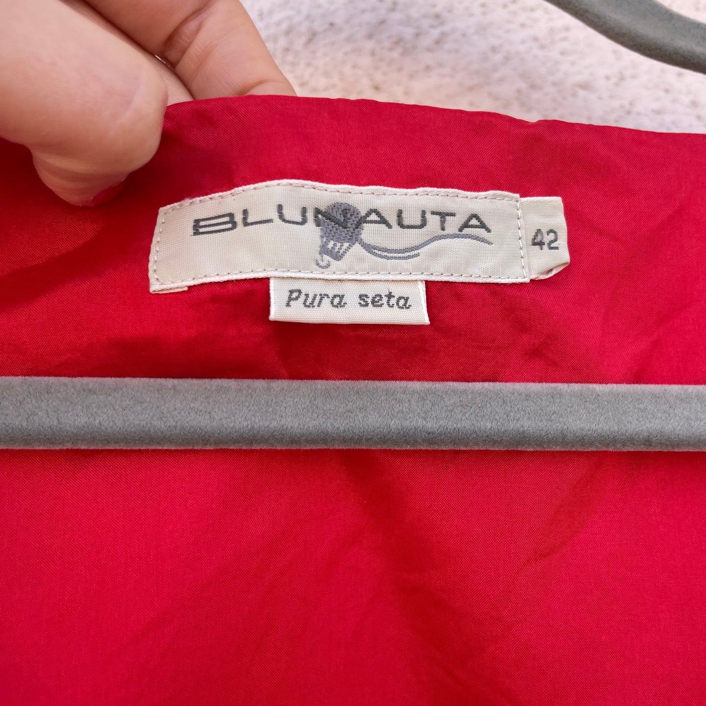 Top rosso seta