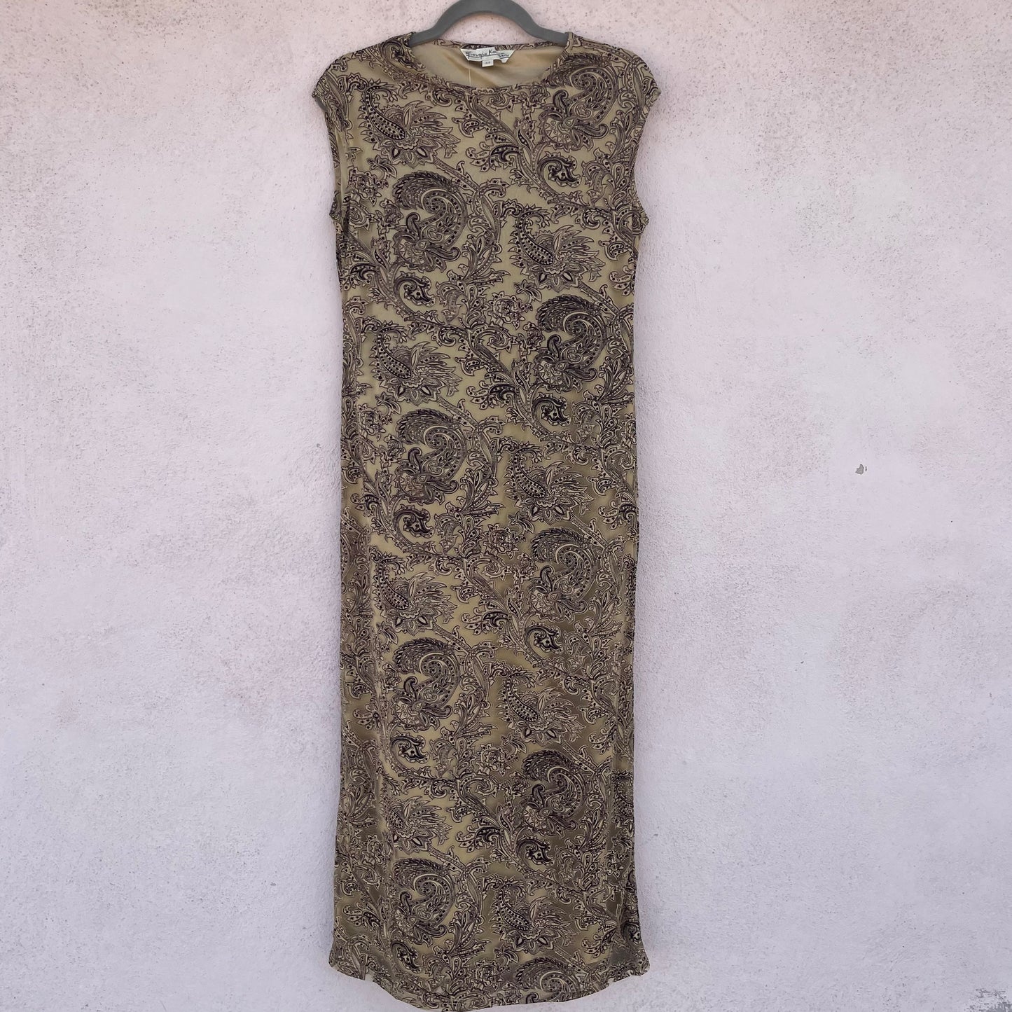 Abito paisley aderente
