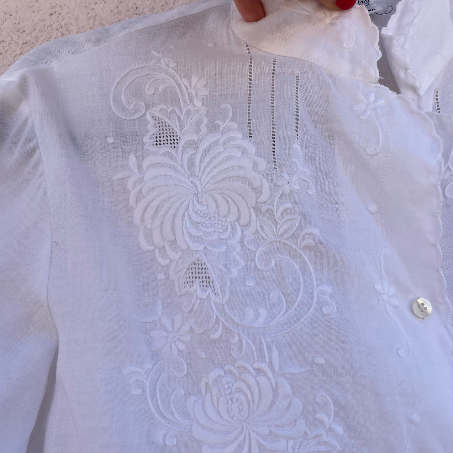 Camicia lino ricamata