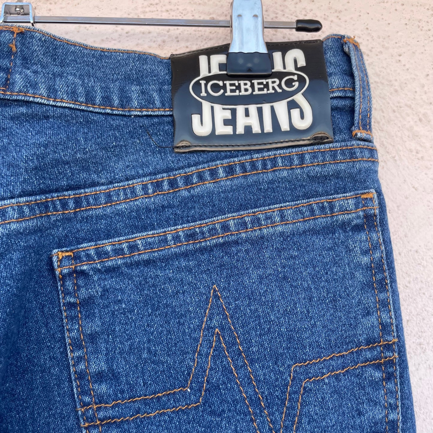 Jeans Iceberg