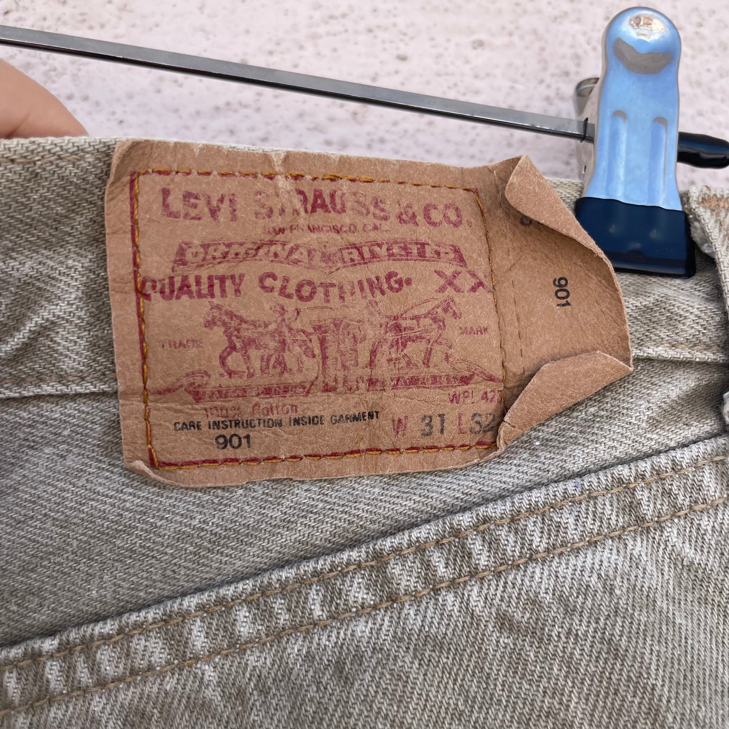 Bermuda Levi’s 901