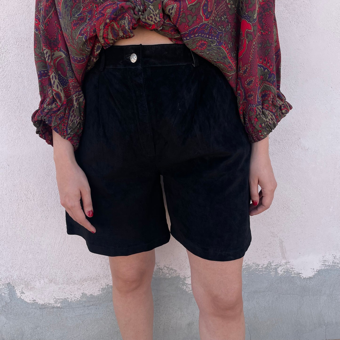 Shorts scamosciati neri