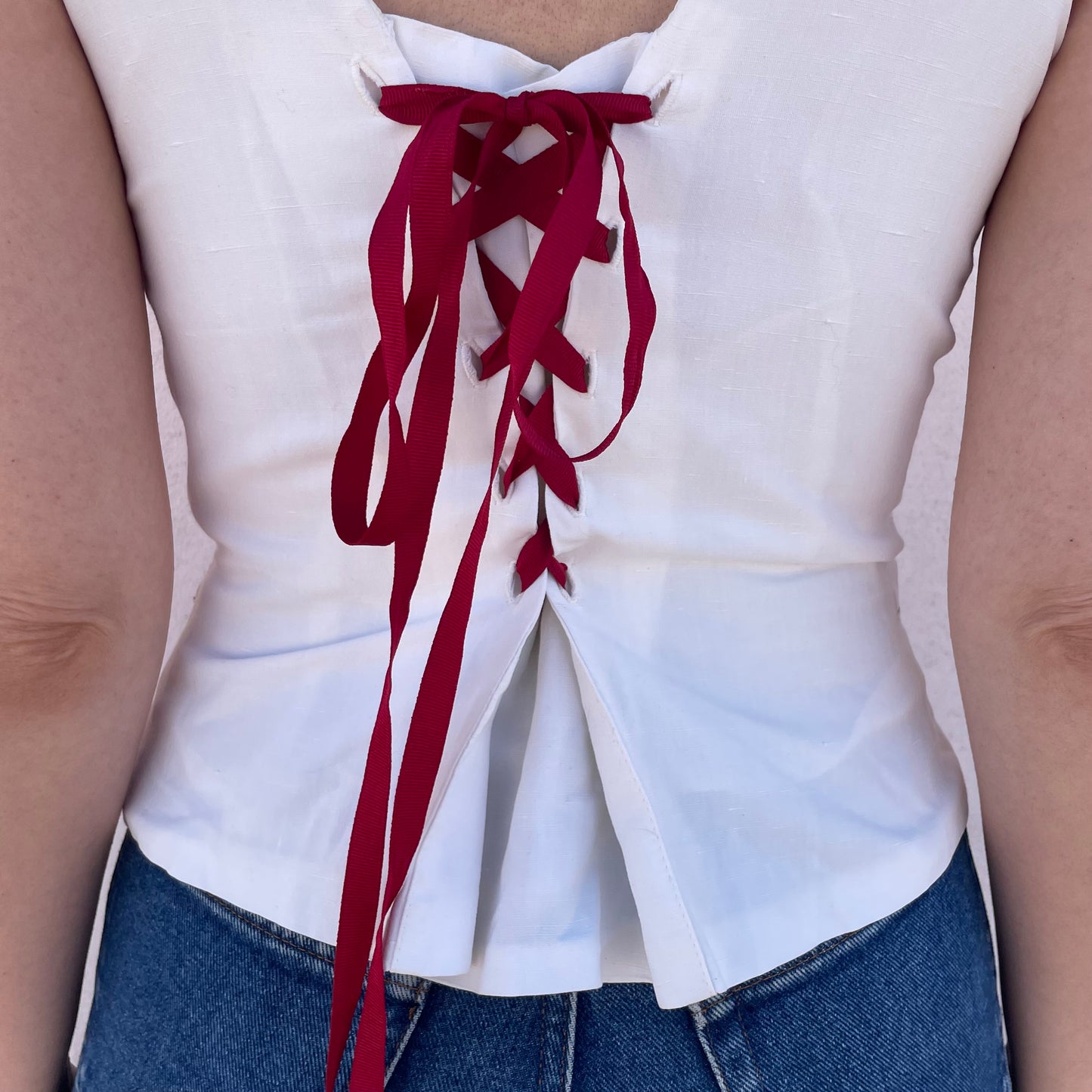 Bustier bianco corsetto ciliegia
