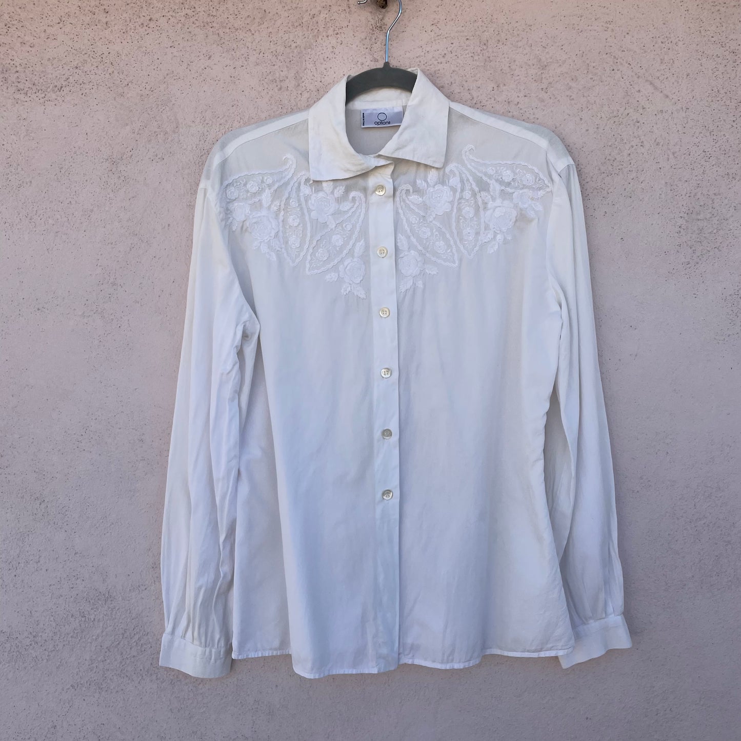 Camicia ricamata Options