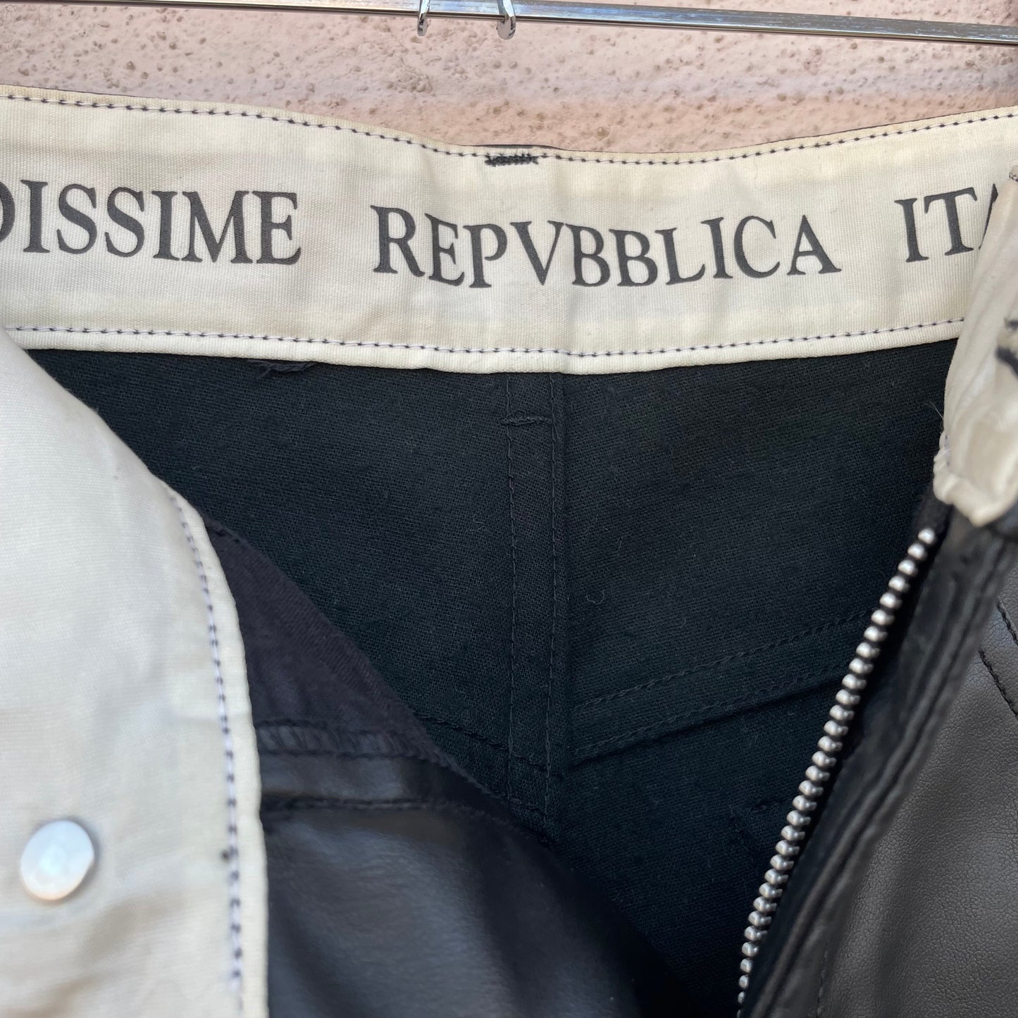 Pantaloni PVC Fendissime