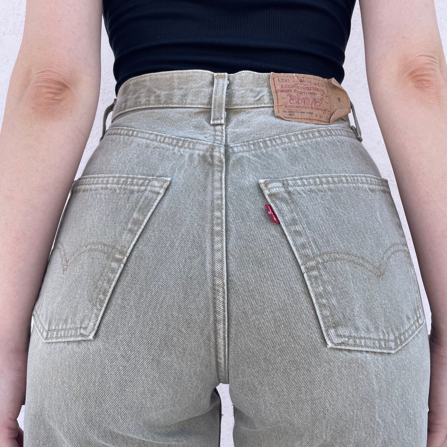 Bermuda Levi’s 901