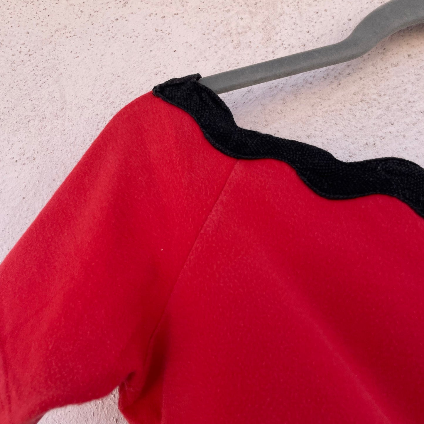 Top rosso ondine