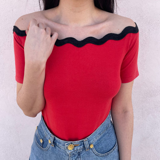 Top rosso ondine