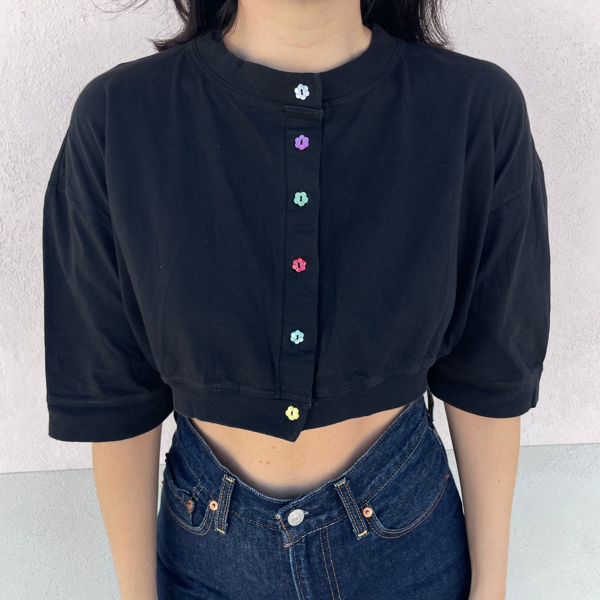 Crop top bottoncini