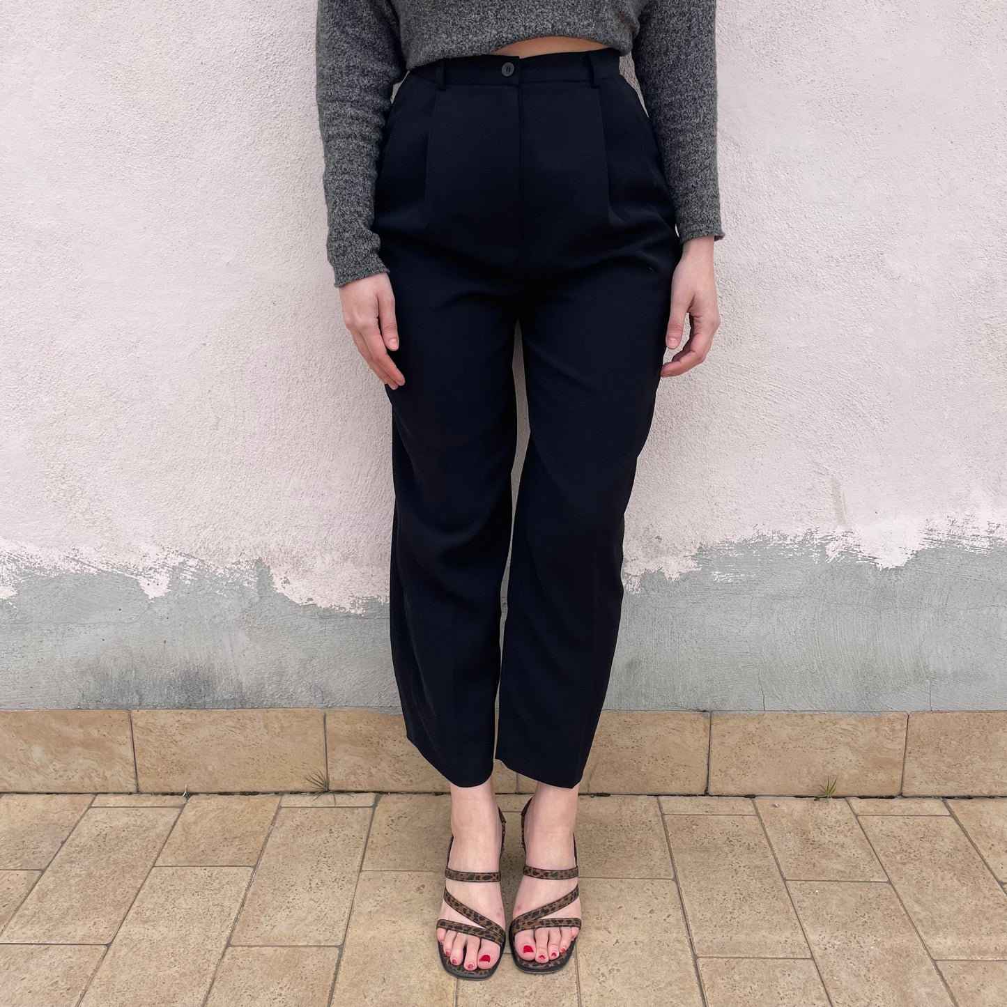 Pantaloni neri vita alta