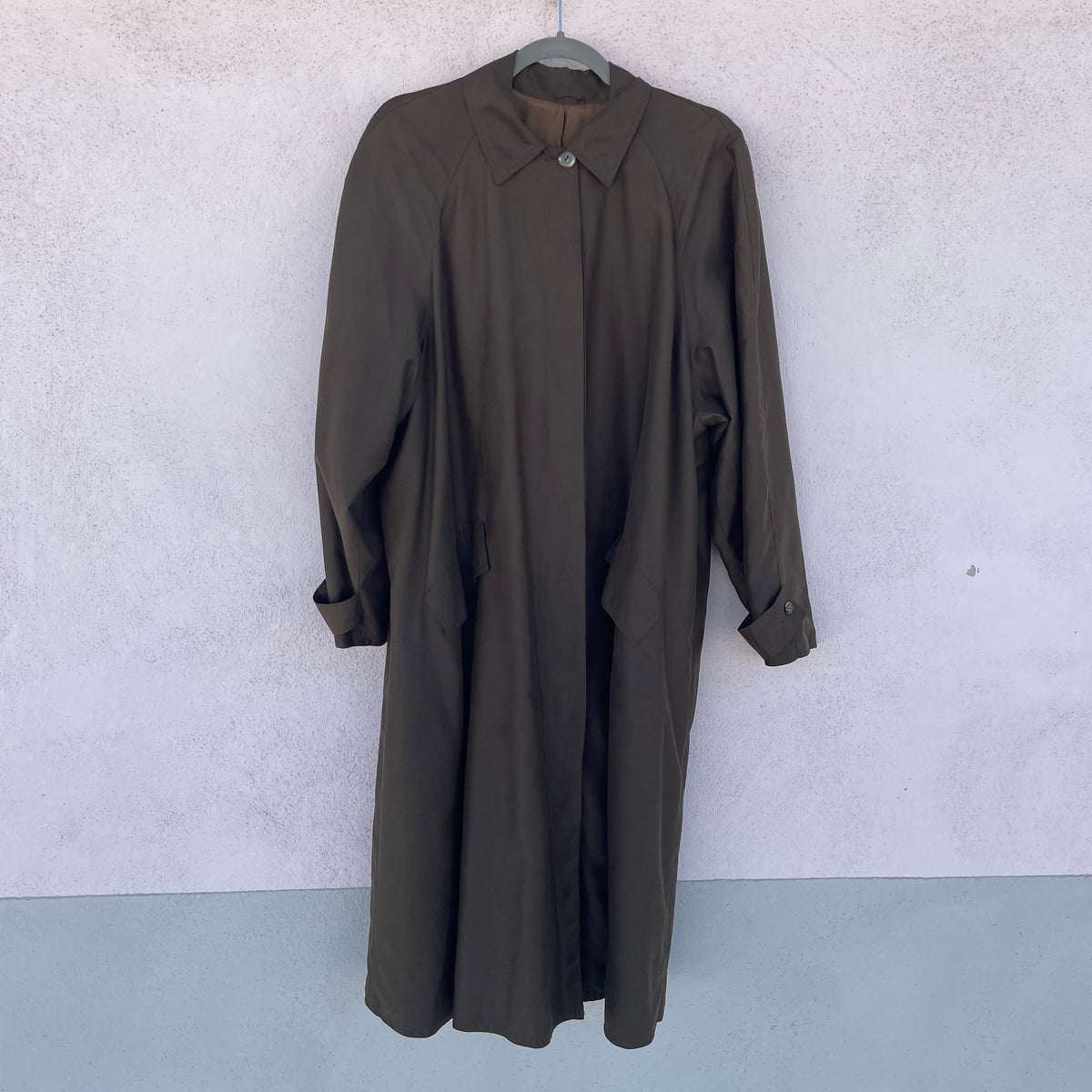 Trench verde oliva