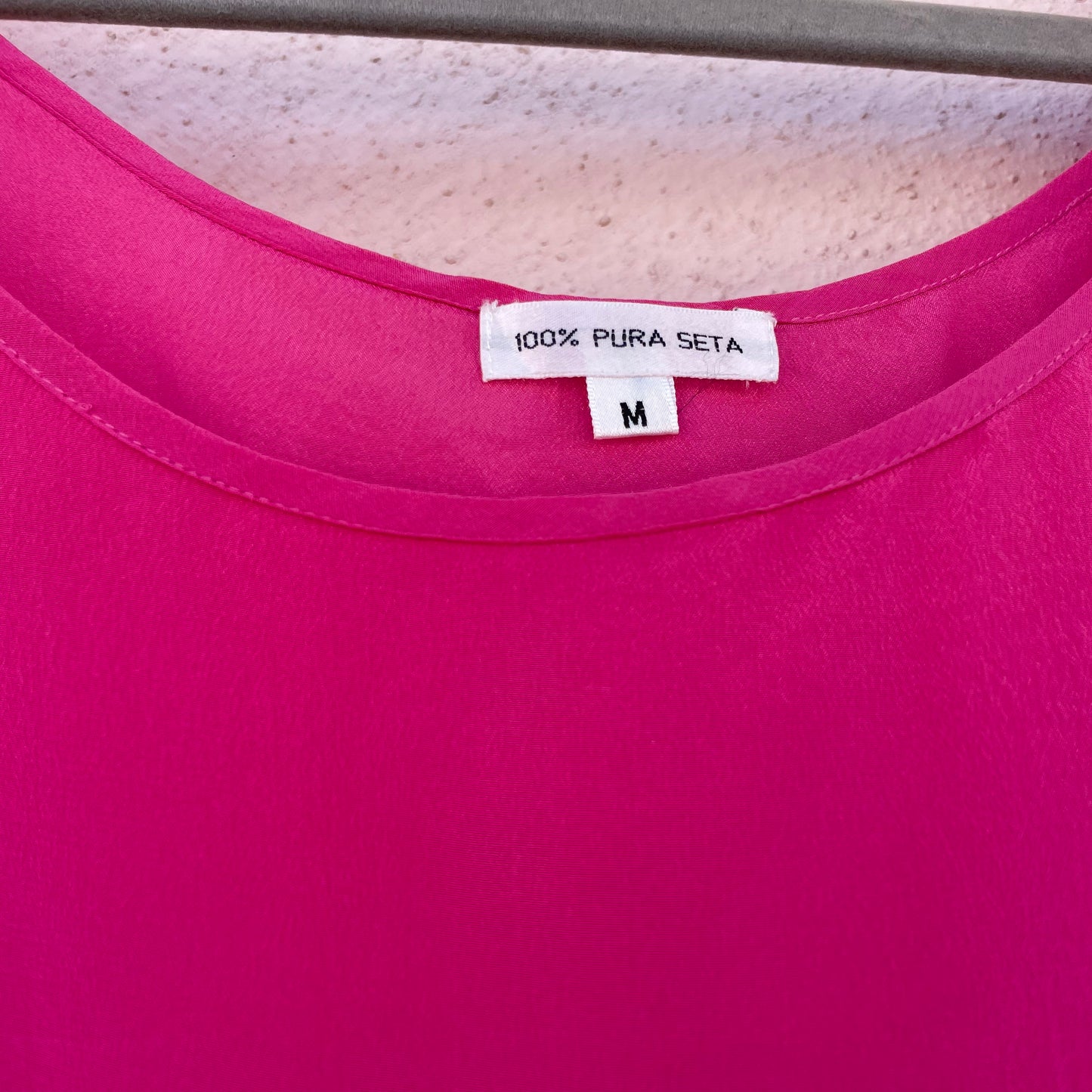 Top seta fucsia