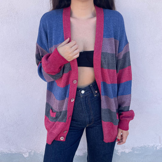 Cardigan over righe