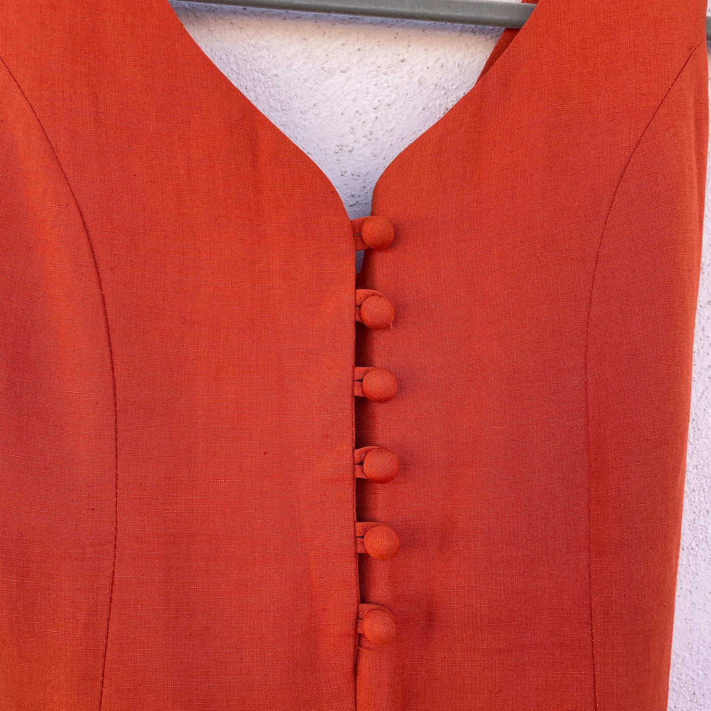 Abito arancio bottoncini