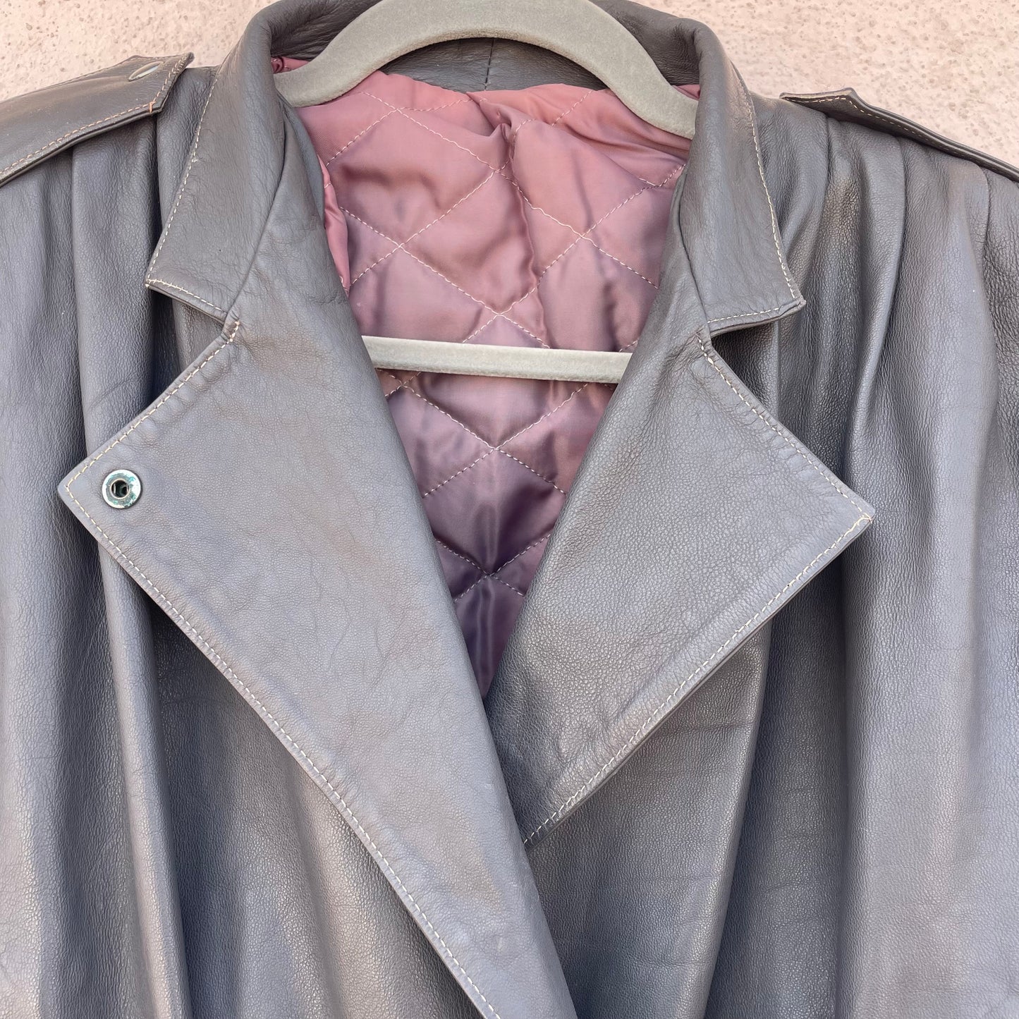 Chiodo pelle grigio