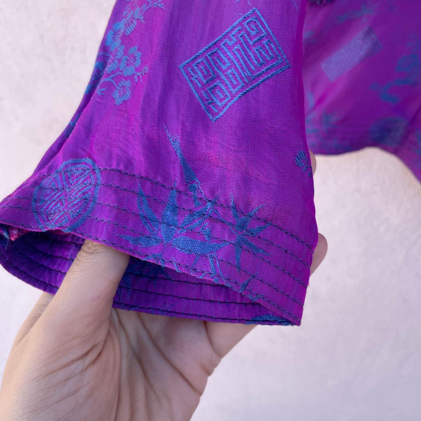 Camicia orientale viola