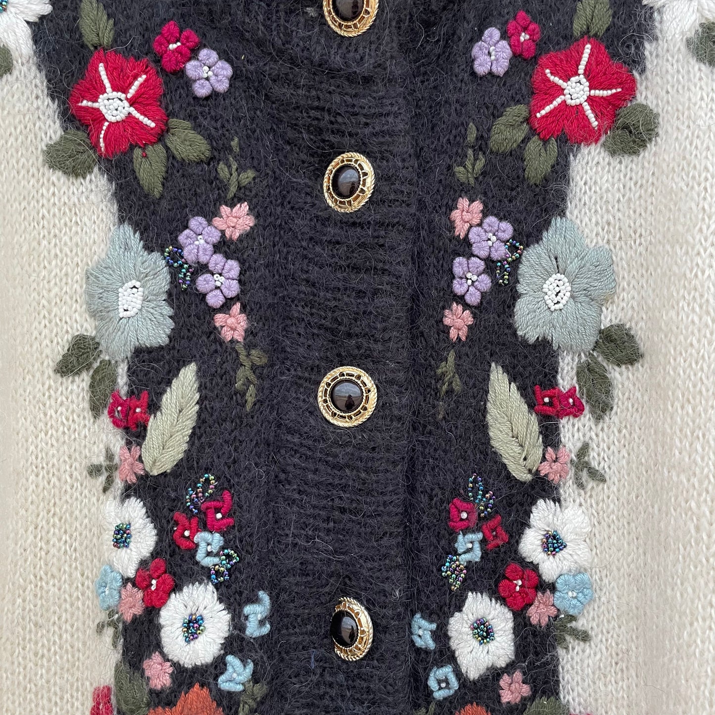 Cardigan panna e nero fiori