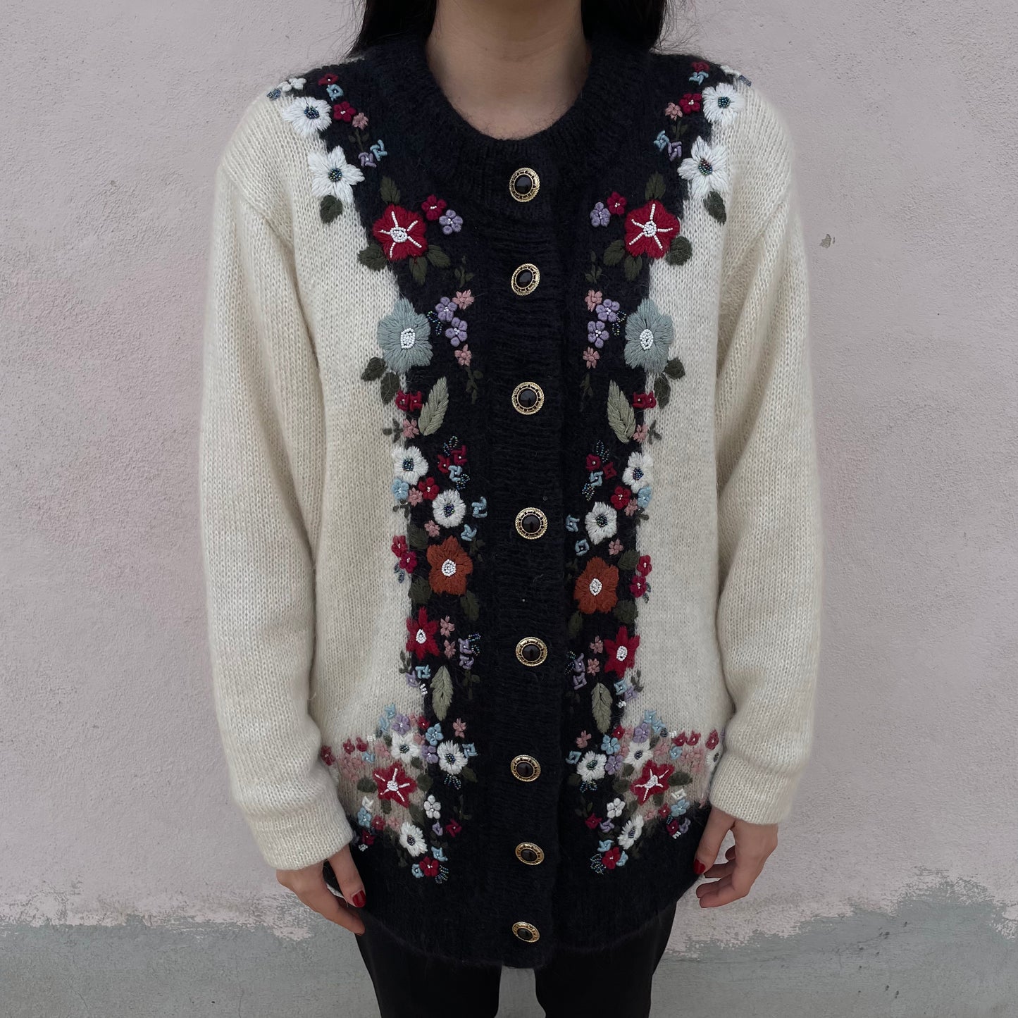 Cardigan panna e nero fiori