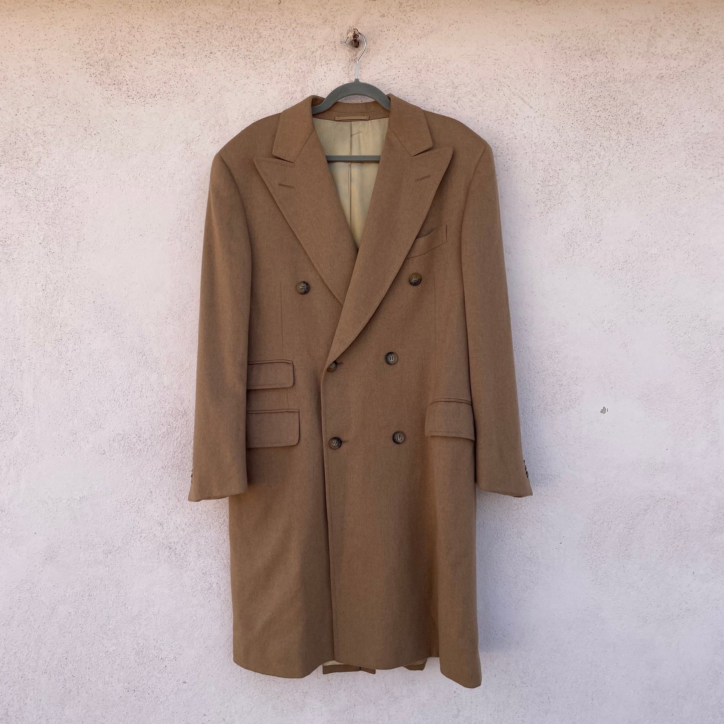 Cappotto doppiopetto cammello