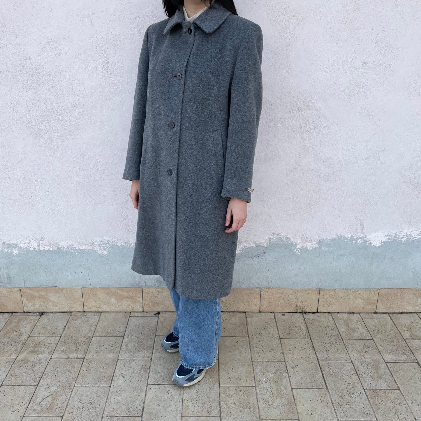 Cappotto grigio fatto a mano